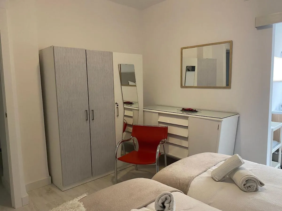 Precioso Y Acogedor Apartamento En Pleno Centro De Granada Apartment 0*,  Spain